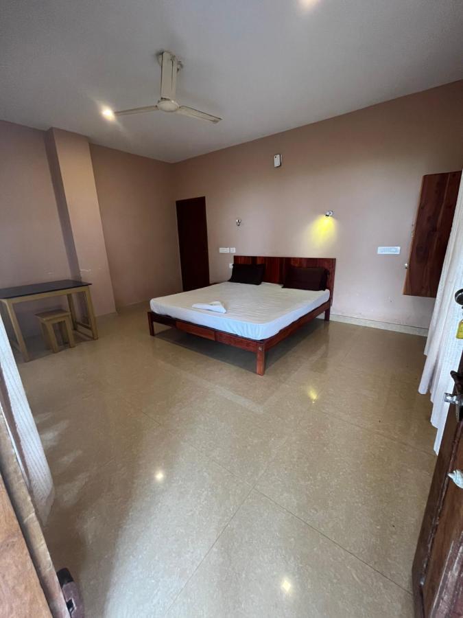 Kizhunna Rock Beach House Kannur Buitenkant foto